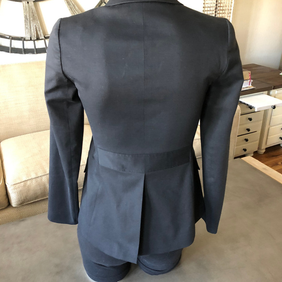 Theory Blazer, size 2 - Picture 2 of 8